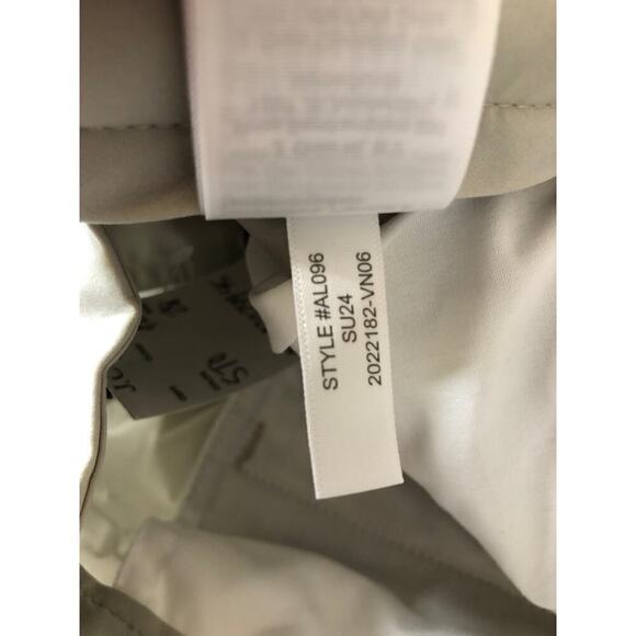 J. Crew Tech Shorts 9" Classic Athletic Performance Stone Off White NWT Mens 28 - Picture 9 of 10